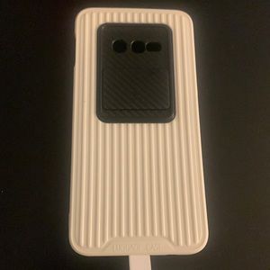 Samsung S10E phone case